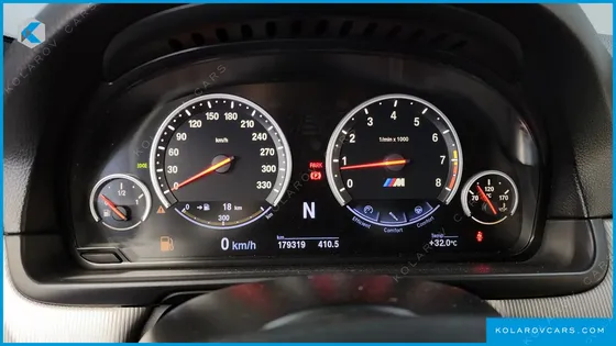 BMW M5 M5 SEDAN