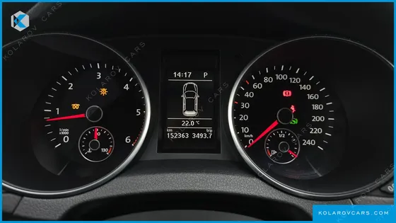 VOLKSWAGEN GOLF 1.6 TDI BLUE MOTION