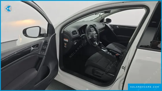 VOLKSWAGEN GOLF 1.6 TDI BLUE MOTION