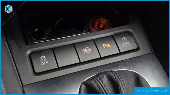 VOLKSWAGEN GOLF 1.6 TDI BLUE MOTION