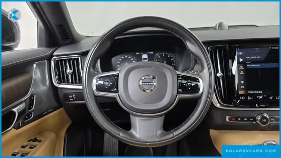 VOLVO S90 B5 INSCRIPTION