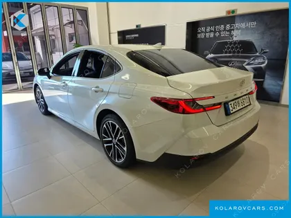 TOYOTA CAMRY 2.5 XLE HYBRID