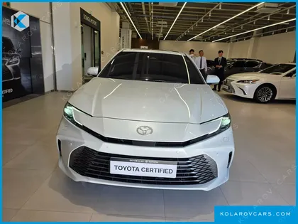 TOYOTA CAMRY 2.5 XLE HYBRID
