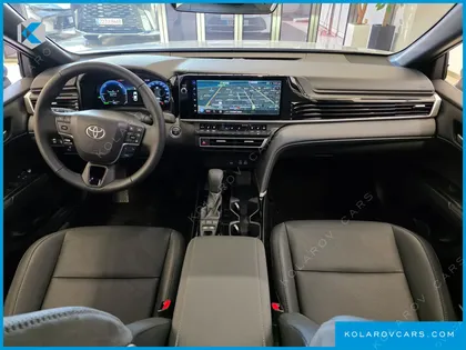 TOYOTA CAMRY 2.5 XLE HYBRID