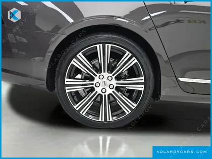 VOLVO S90 T8 AWD ULTIMATE BRIGHT