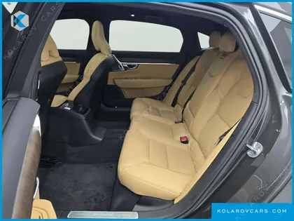 VOLVO S90 T8 AWD ULTIMATE BRIGHT