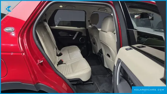 LAND ROVER DISCOVERY SPORT D180 SE