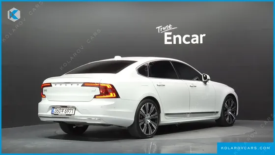 VOLVO S90 T8 AWD ULTIMATE BRIGHT