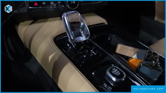 VOLVO S90 T8 AWD ULTIMATE BRIGHT
