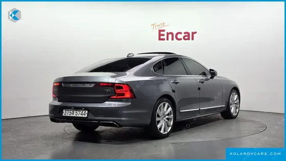 VOLVO S90 T5 INSCRIPTION