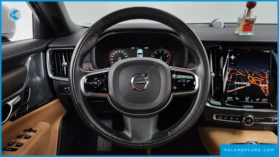 VOLVO S90 B5 INSCRIPTION