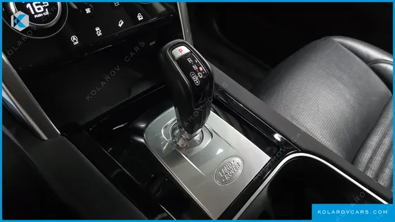 LAND ROVER DISCOVERY SPORT D180 S