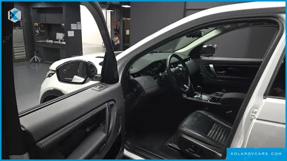 LAND ROVER DISCOVERY SPORT P250 SE