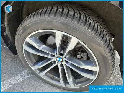 BMW X6 M50D