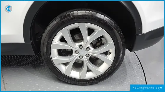 LAND ROVER DISCOVERY SPORT P250 SE