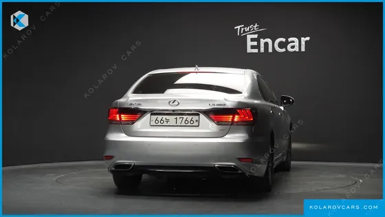 LEXUS LS AWD