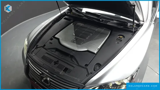 LEXUS LS AWD