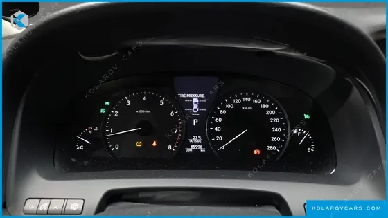 LEXUS LS AWD