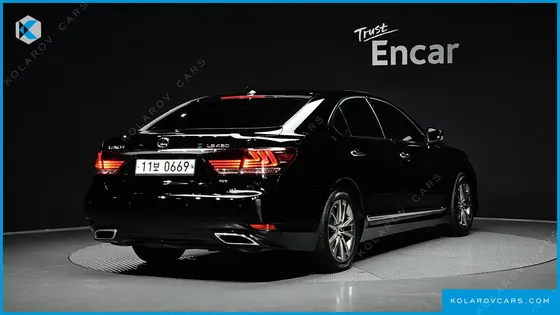 LEXUS LS AWD