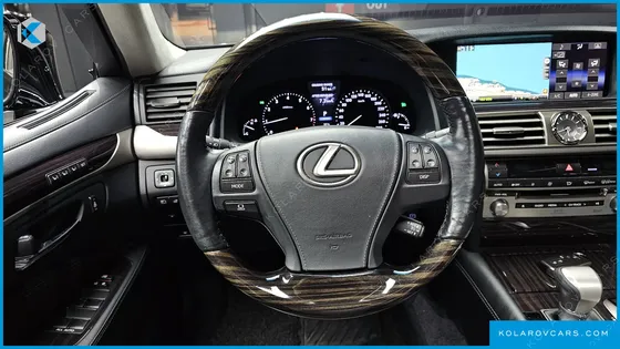 LEXUS LS AWD