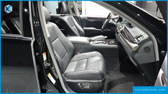 LEXUS LS AWD