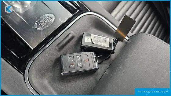 LAND ROVER DISCOVERY SPORT D200 S