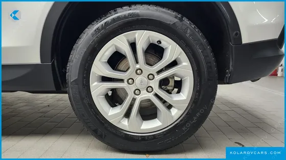 LAND ROVER DISCOVERY SPORT D200 S