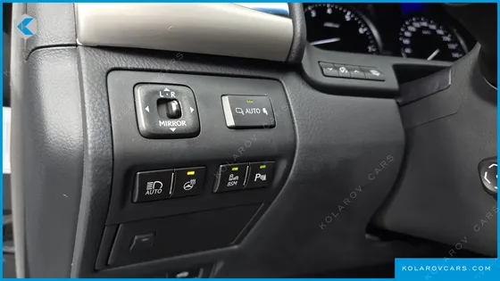 LEXUS LS AWD