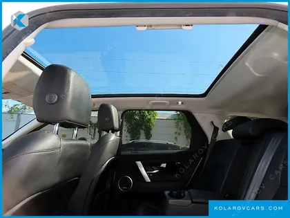 LAND ROVER DISCOVERY SPORT D180 SE