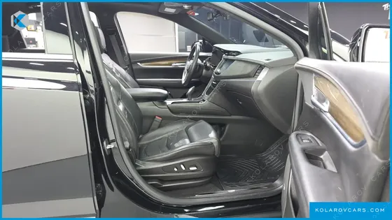 CADILLAC XT5 3.6 PLATINUM