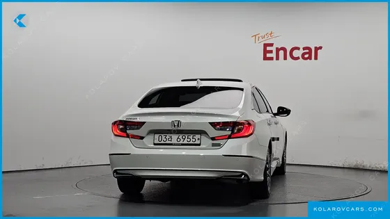HONDA ACCORD 2.0 HYBRID TOURING