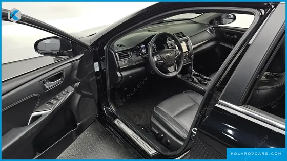 TOYOTA CAMRY 2.5 XLE