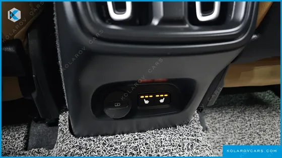 VOLVO XC40 B4 INSCRIPTION