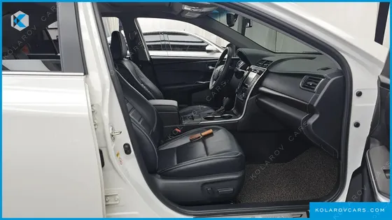 TOYOTA CAMRY 2.5 XLE