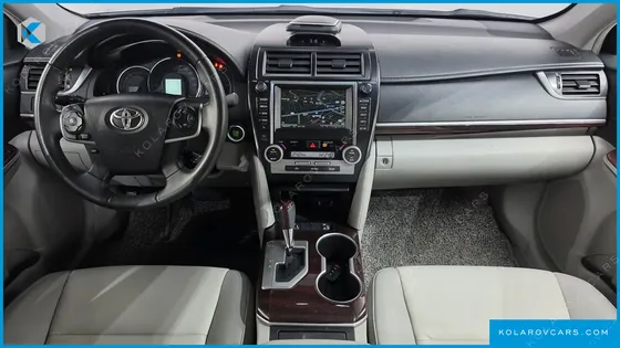 TOYOTA CAMRY 3.5
