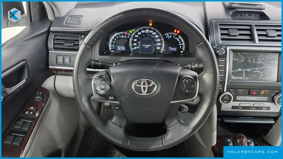 TOYOTA CAMRY 3.5