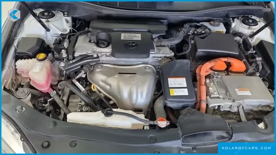 TOYOTA CAMRY HYBRID XLE