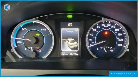 TOYOTA CAMRY HYBRID XLE