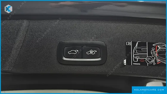 VOLVO XC40 B4 INSCRIPTION