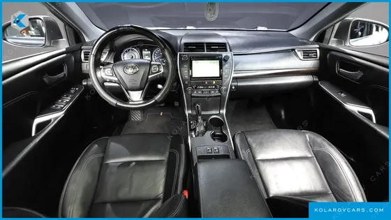 TOYOTA CAMRY 2.5 XLE