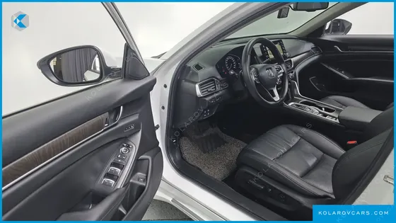 HONDA ACCORD 2.0 HYBRID TOURING