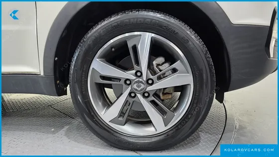 KGM - SSANGYONG KORANDO 2.2 EXTREME 2WD