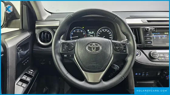 TOYOTA RAV4 2.5 2WD