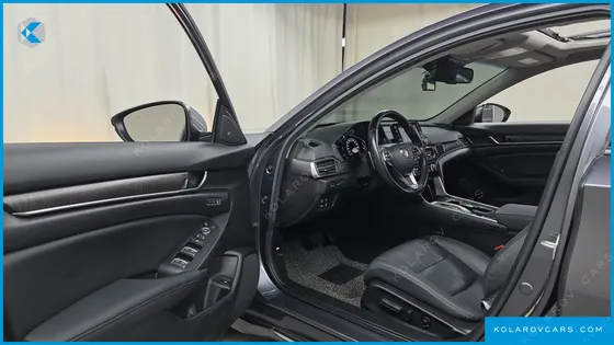 HONDA ACCORD 2.0 HYBRID TOURING