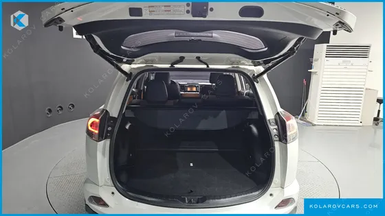 TOYOTA RAV4 2.5 4WD HYBRID