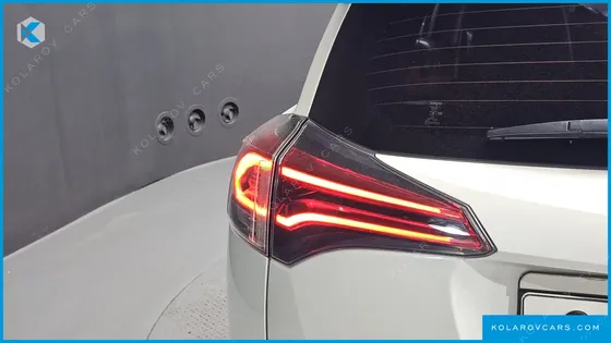 TOYOTA RAV4 2.5 4WD HYBRID
