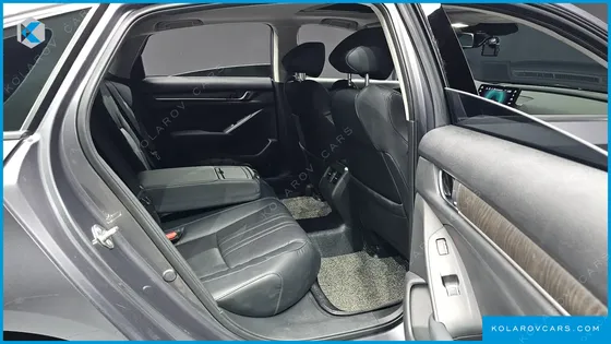 HONDA ACCORD 2.0 HYBRID TOURING