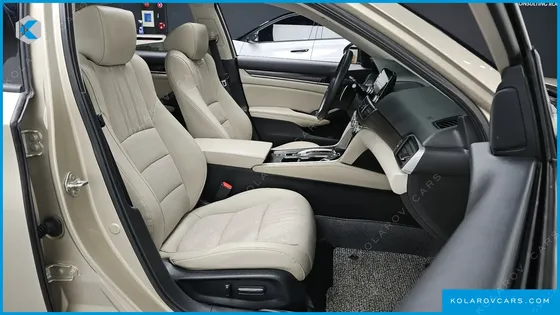 HONDA ACCORD 2.0 HYBRID TOURING