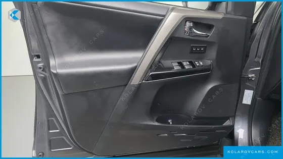 TOYOTA RAV4 2.5 4WD HYBRID