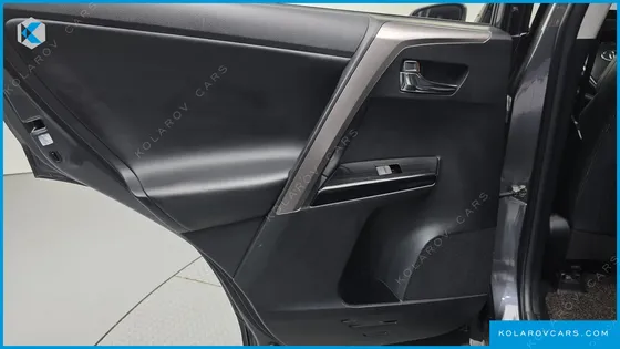 TOYOTA RAV4 2.5 4WD HYBRID